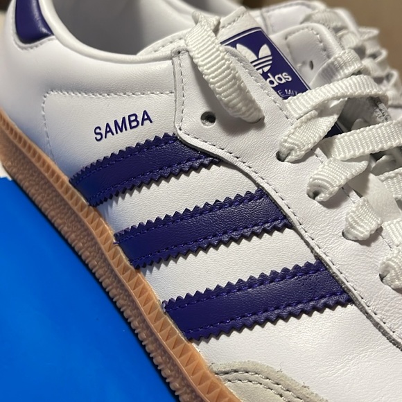 Adidas Samba Shoe - Picture 7 of 9